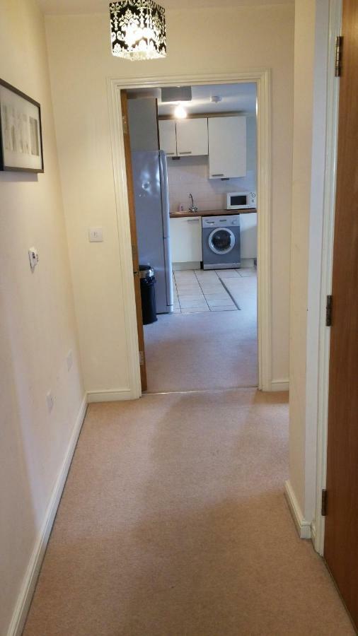 Apartament Apartment-- Free Parking 2 Bedrooms-2bathrooms-located In Jericho Close To Bus And Rail Station *